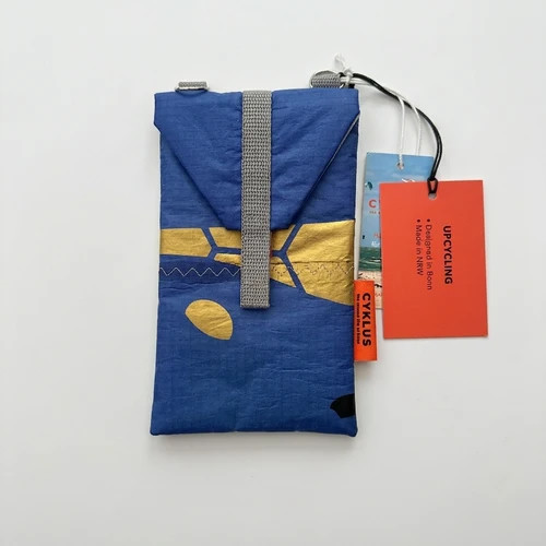 CYKLUS Upcycling Tasche – Blau/Gelb